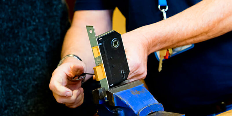 learn to be a locksmith - eddie and sons locksmith